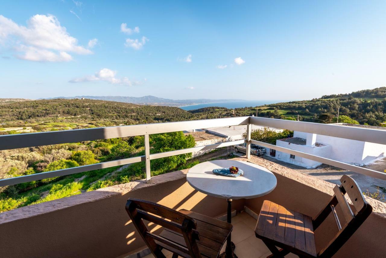 Monolithos  Thomas Hotel المظهر الخارجي الصورة